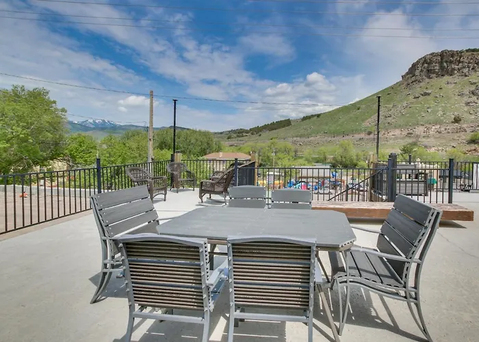 Central Lava Hot Springs Studio W/ Deck & Views!